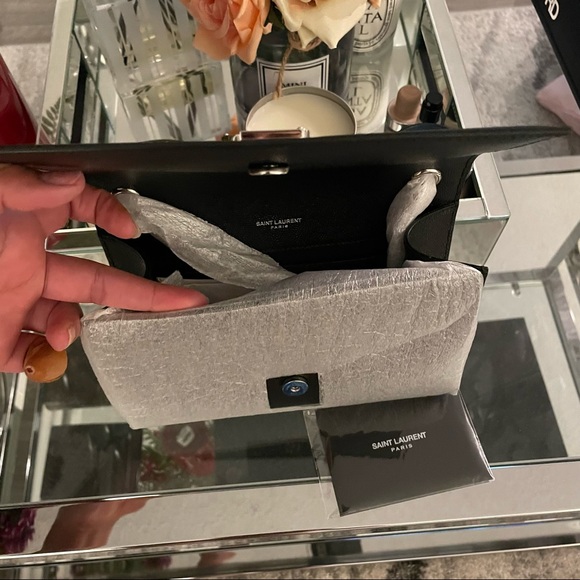 Saint Laurent Small Monogramme Kate Chain Bag - Picture 2 of 2